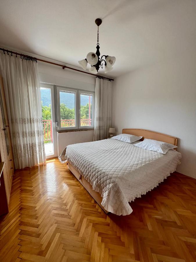 Apartament Green Valley Omis Exterior photo